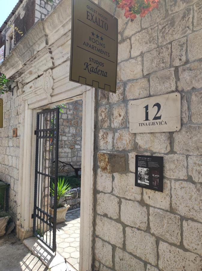 Studios Kadena Trogir - 18Th Century Stone House Εξωτερικό φωτογραφία