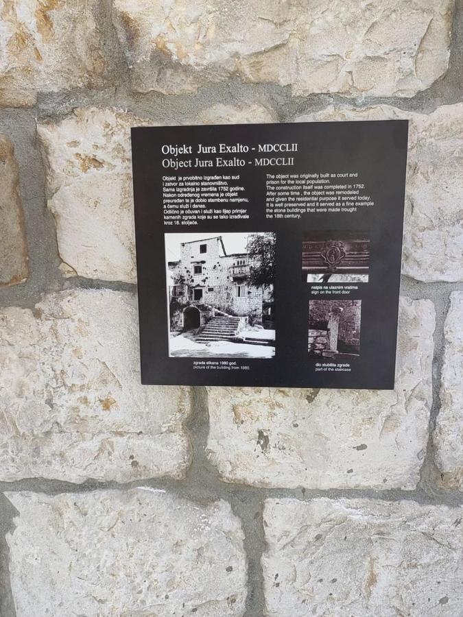 Studios Kadena Trogir - 18Th Century Stone House Εξωτερικό φωτογραφία